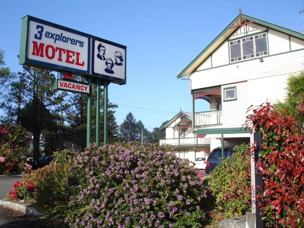 Three Explorers Motel Katoomba Exteriör bild